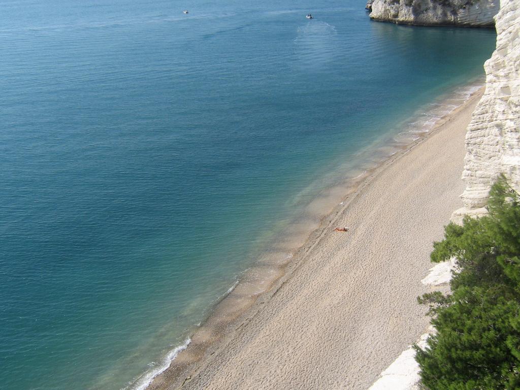 B & B Torre Saracena Mattinata Εξωτερικό φωτογραφία